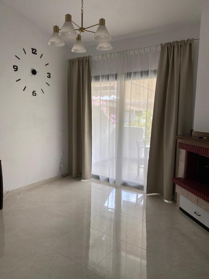 Irini Apartment Hanioti Luaran gambar