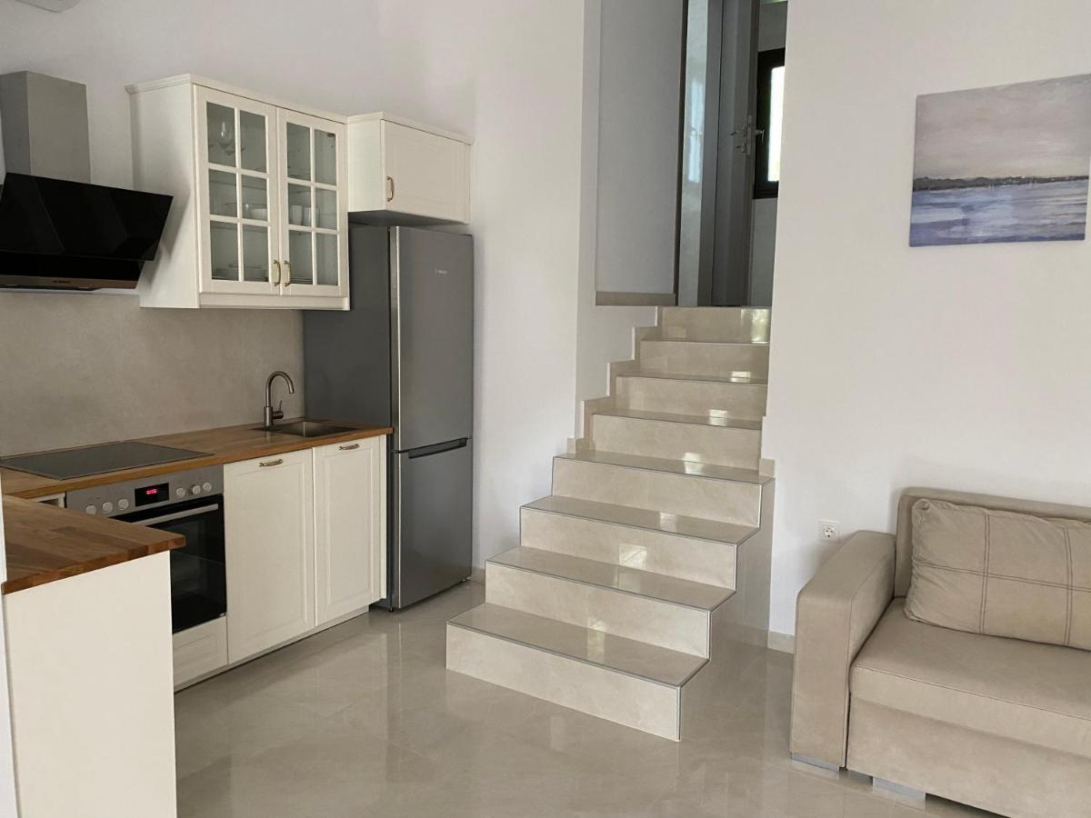 Irini Apartment Hanioti Luaran gambar