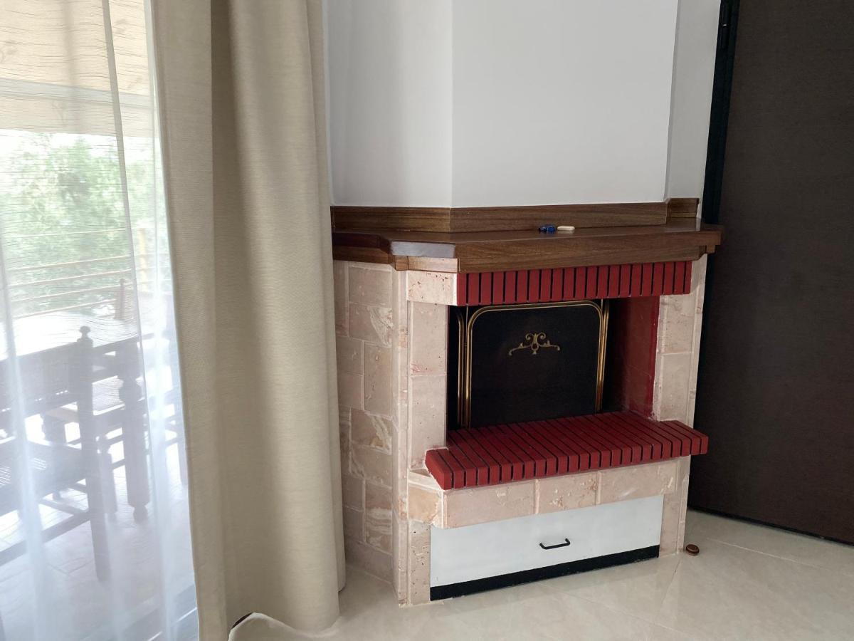 Irini Apartment Hanioti Luaran gambar
