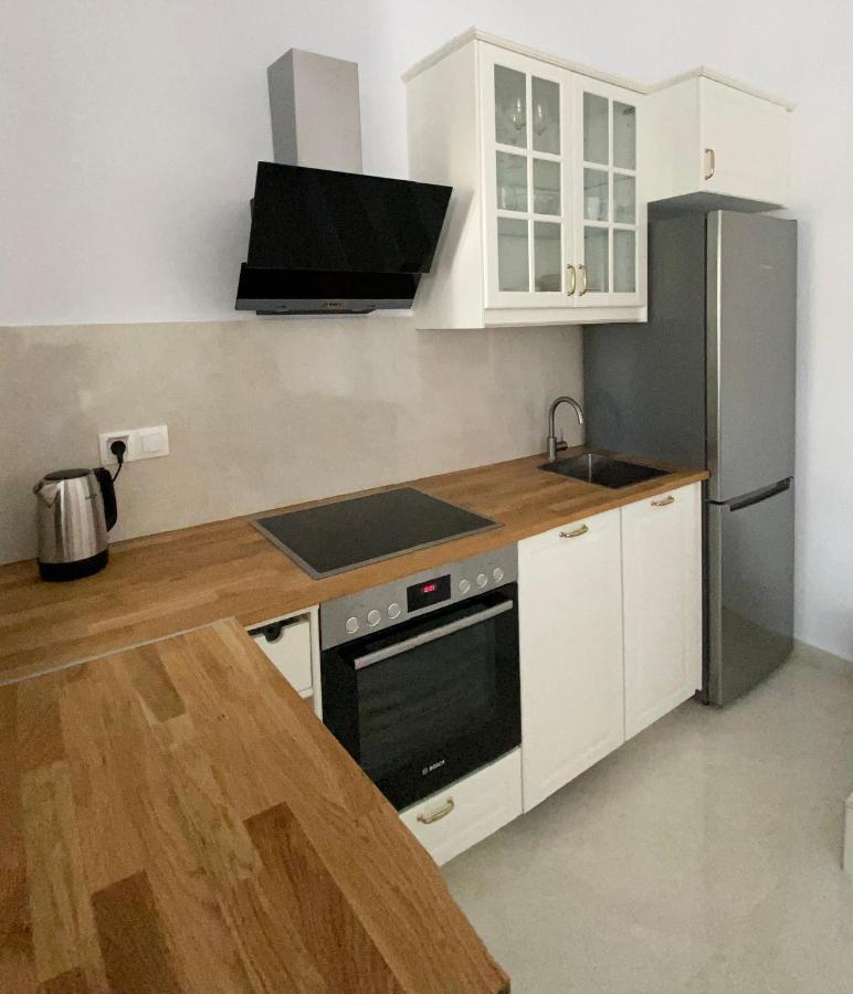 Irini Apartment Hanioti Luaran gambar